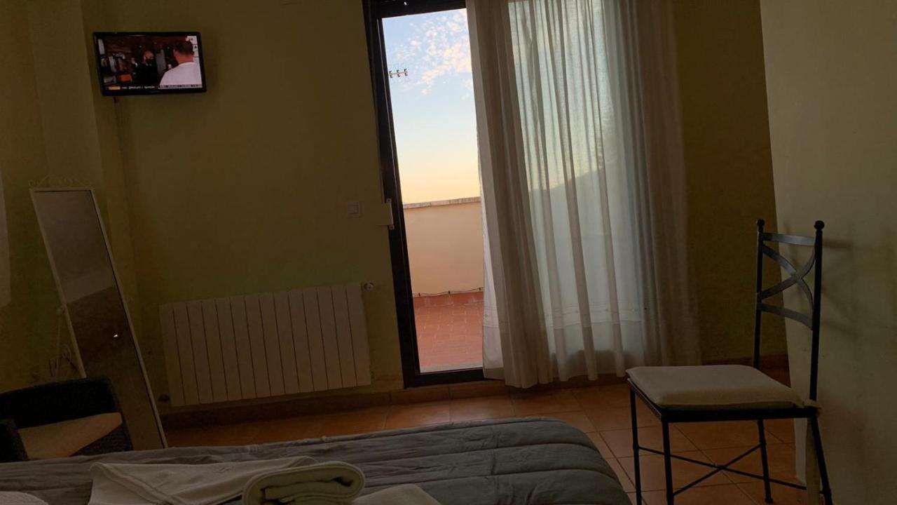 Portell de Morella Hostal Portell المظهر الخارجي الصورة